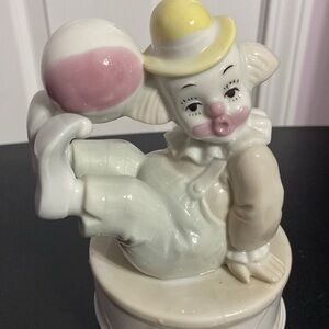 Clown Music 🎶 Box